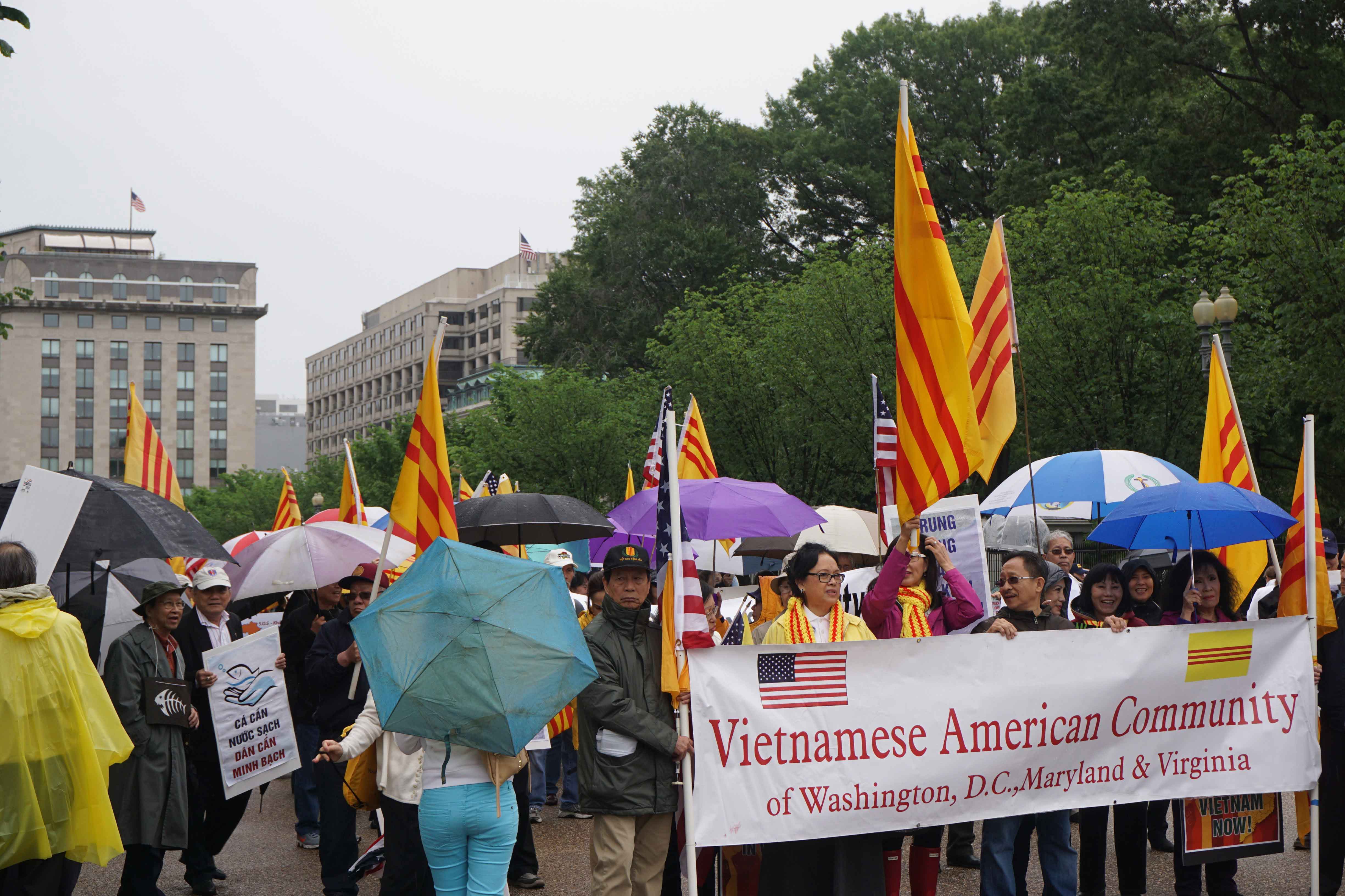 Cộng Đồng Việt Nam Vùng Hoa Thịnh Đốn biểu tình trước White House ngày 22/5/2016